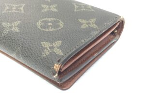 Louis Vuitton　ヴィトン　財布　ほつれ修理、縫い直し