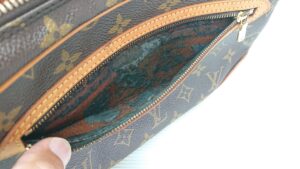 【かばん修理】Louis Vuitton　ヴィトンバッグ　ポケットべた付き　張り替え修理