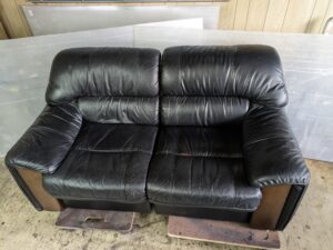 革ソファー ≀ 座面破れ、張り替え修理