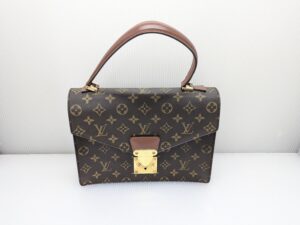 Louis Vuitton￤ハンドバッグ、ポケット内張り交換修理